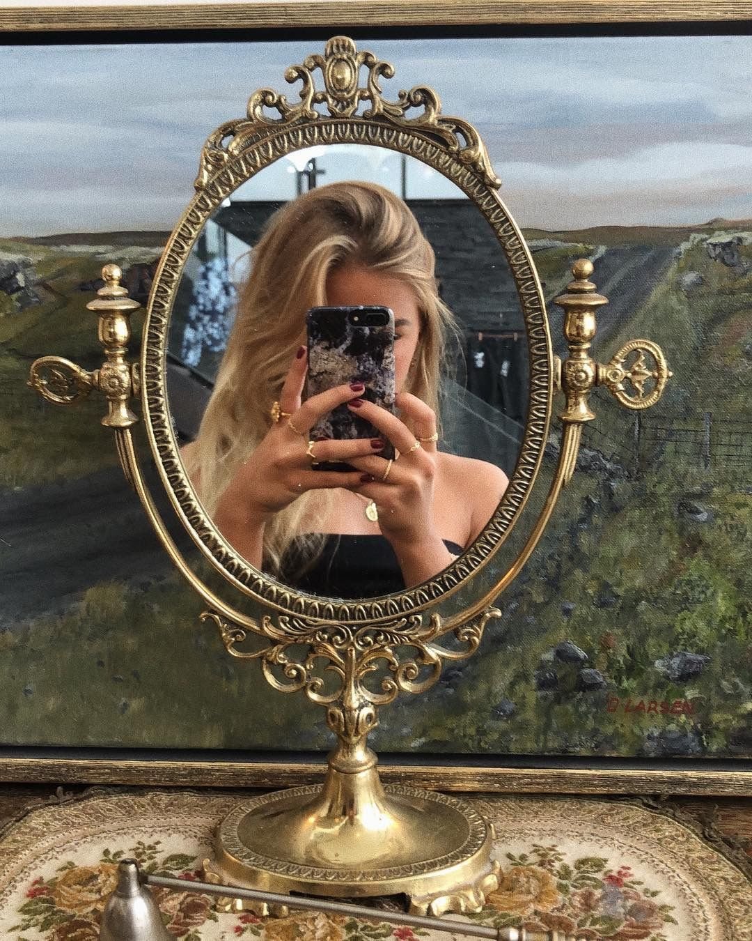 Отражение в зеркале