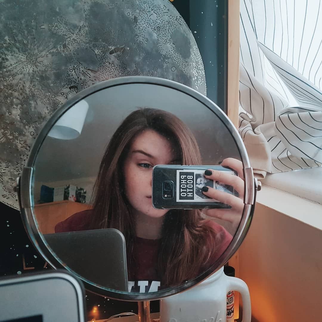 Необычные селфи в зеркале