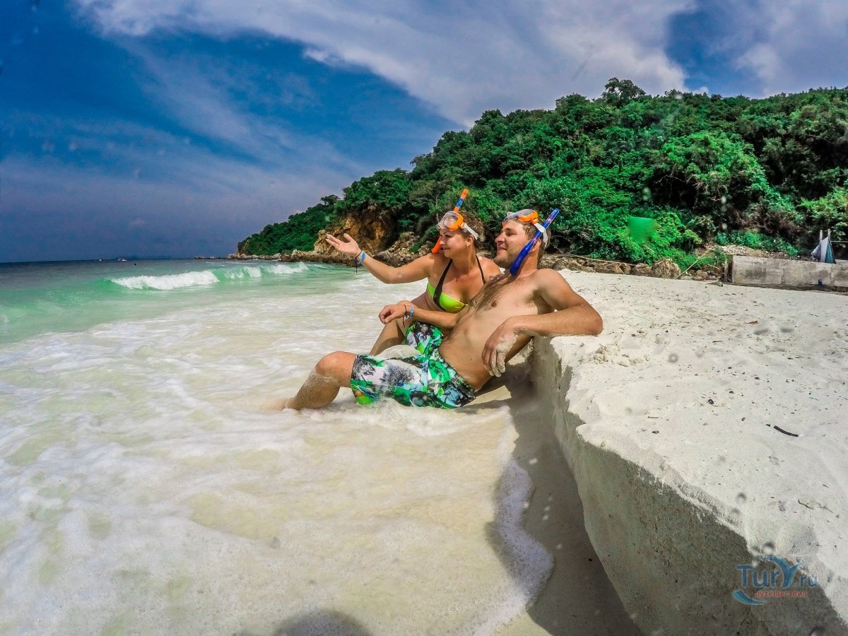 Гамак на пляже