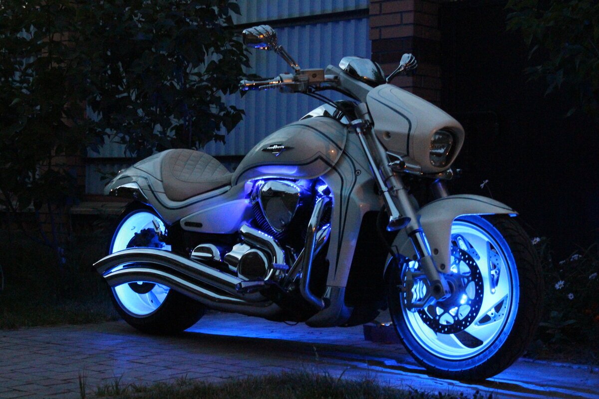 Suzuki Boulevard m109r