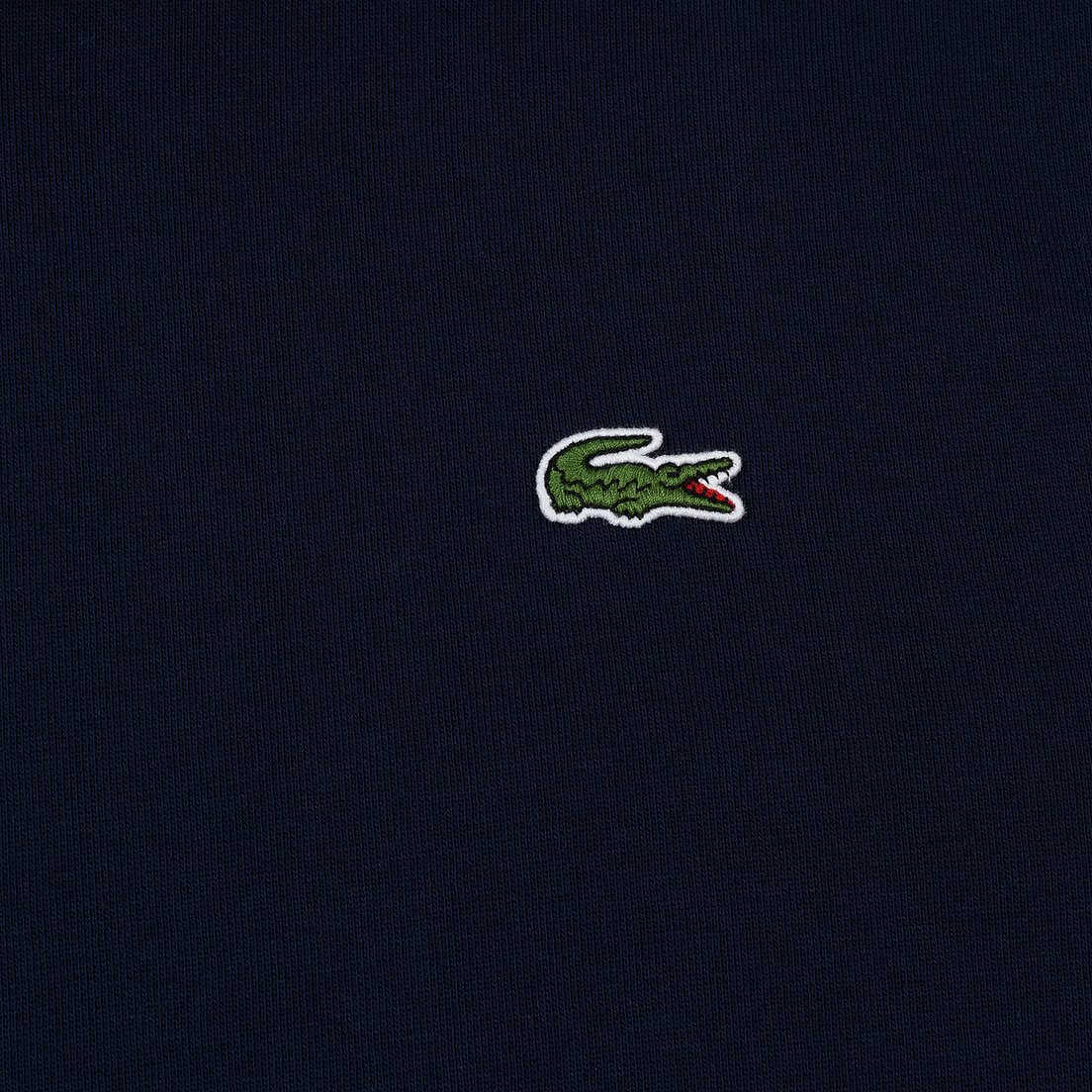 Lacoste много крокодилов