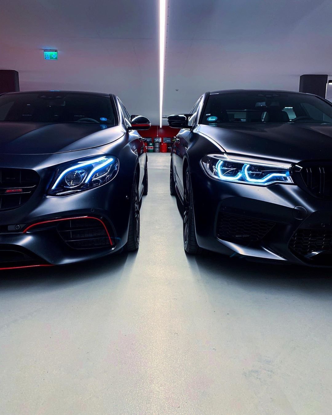 BMW m5 vs Mercedes e63