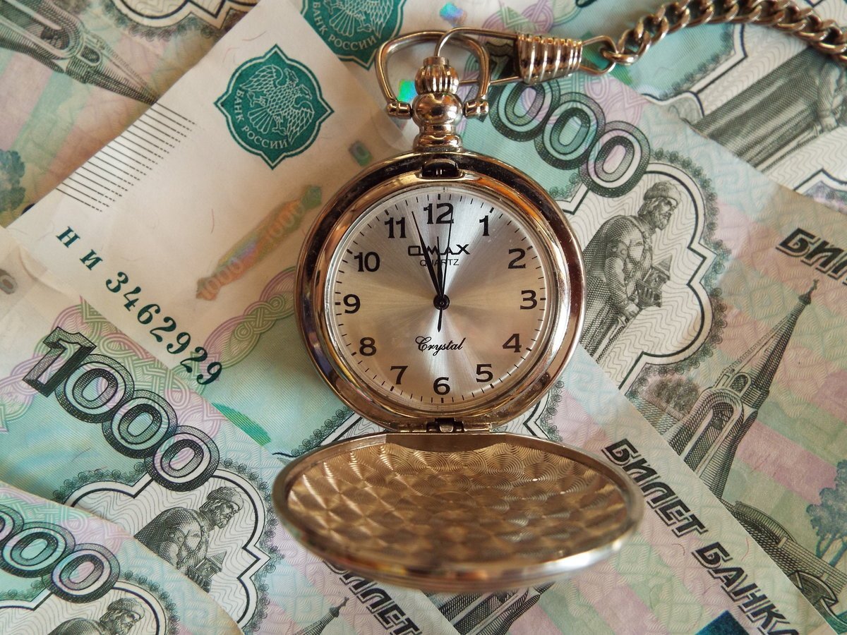 Денежная заставка на телефон