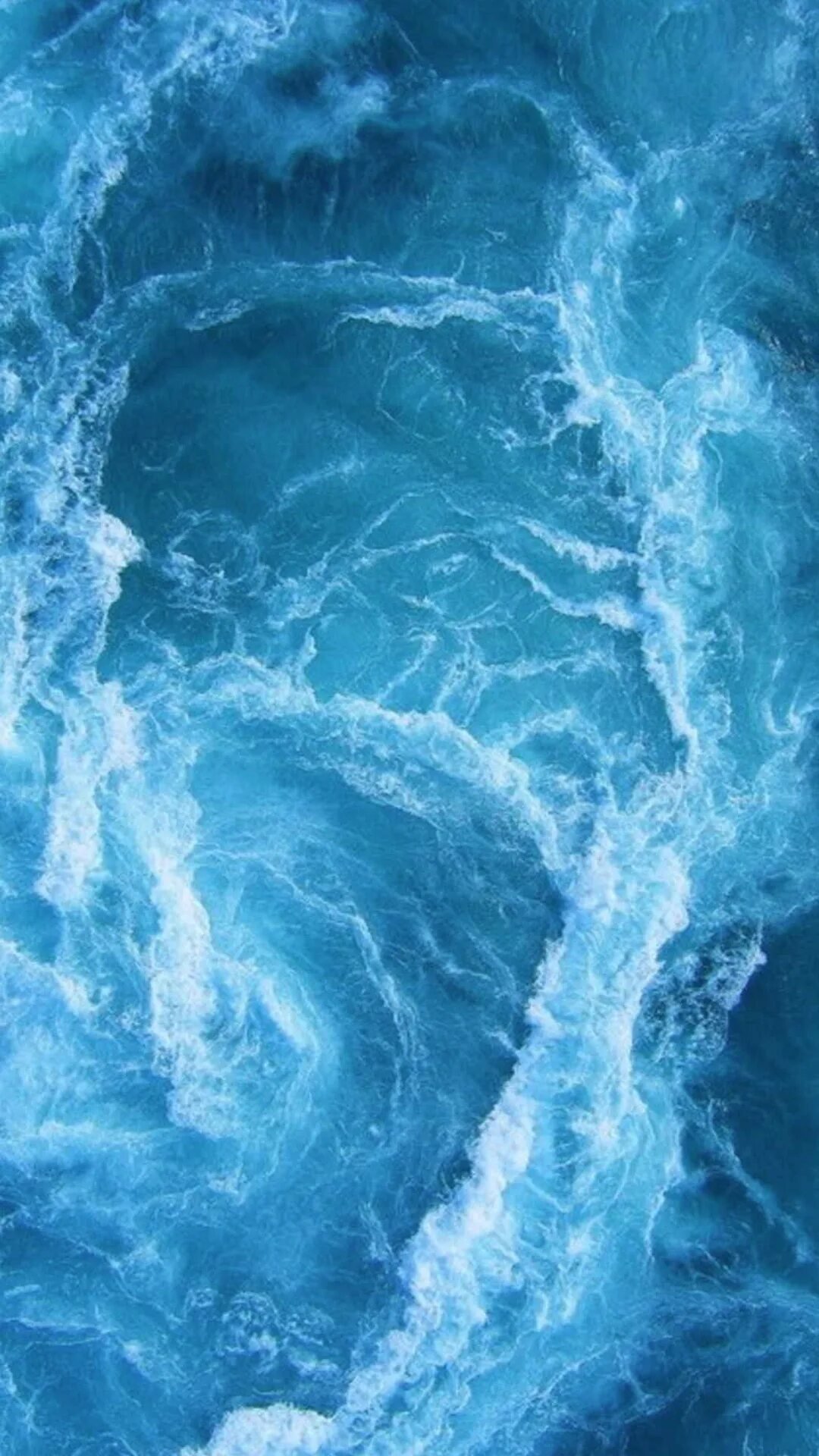 Воздух для телефона. Океан. Красивая вода. Фон морской волны. Синий океан.