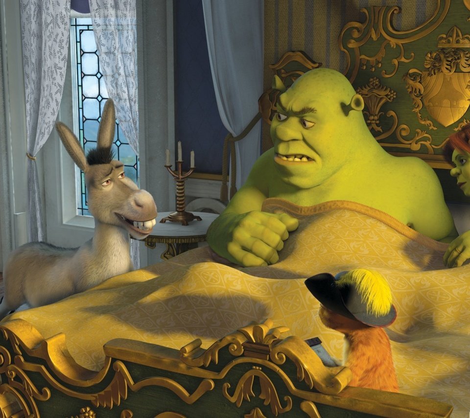 Шрек в кровати