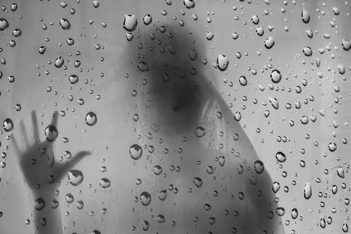 Капли дождя
