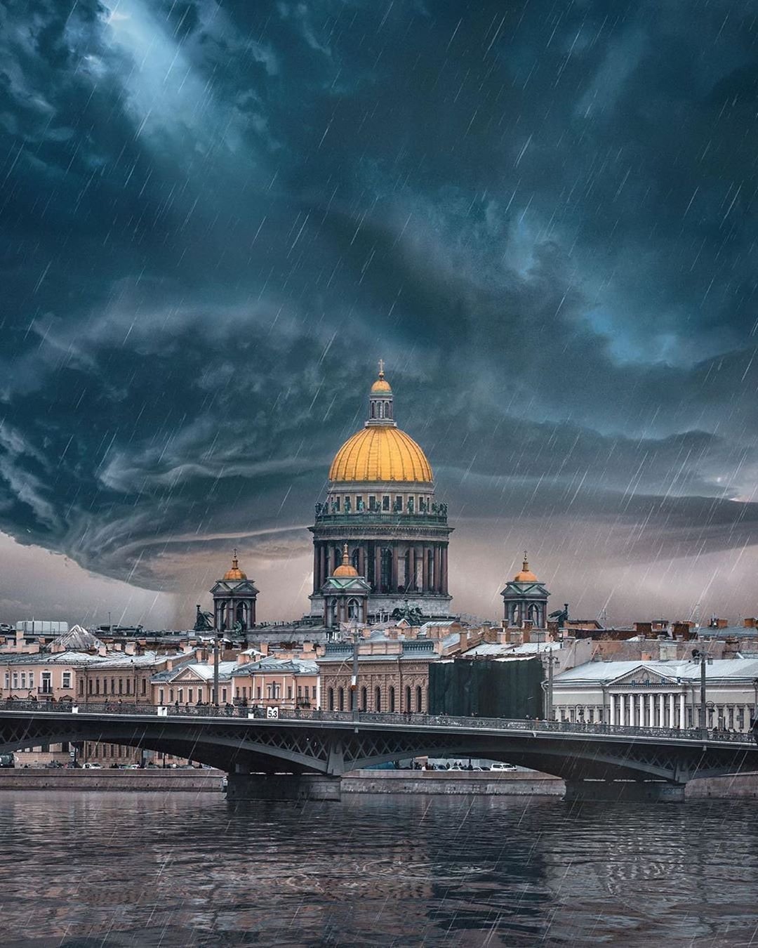 Небо Питер Исаакиевский собор