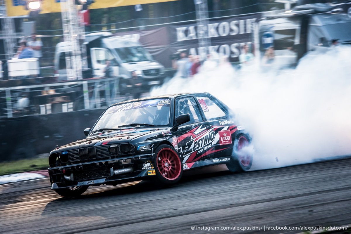 Nissan Skyline r34 дрифт