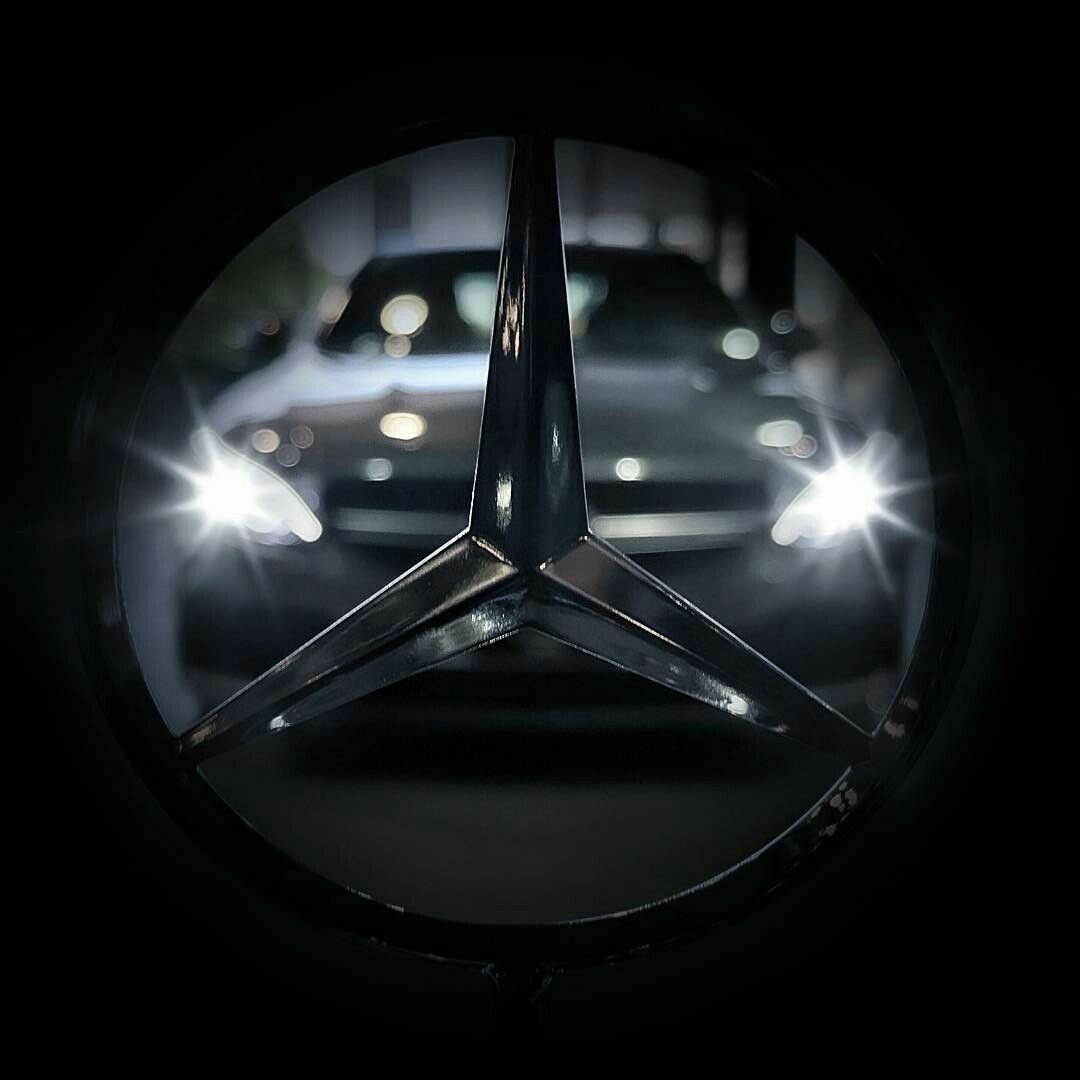 Mercedes-Benz значок