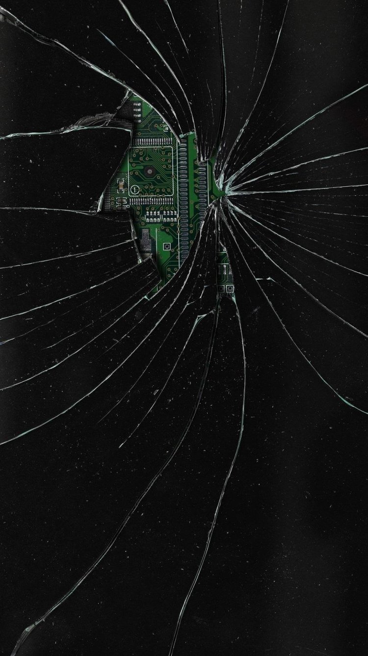 Разбитый монитор