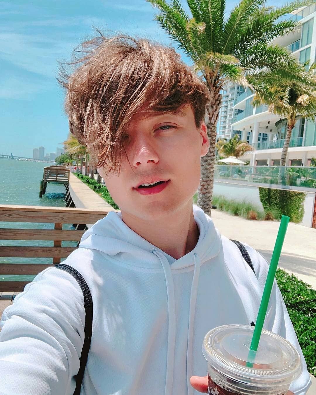 Кейт лолошка