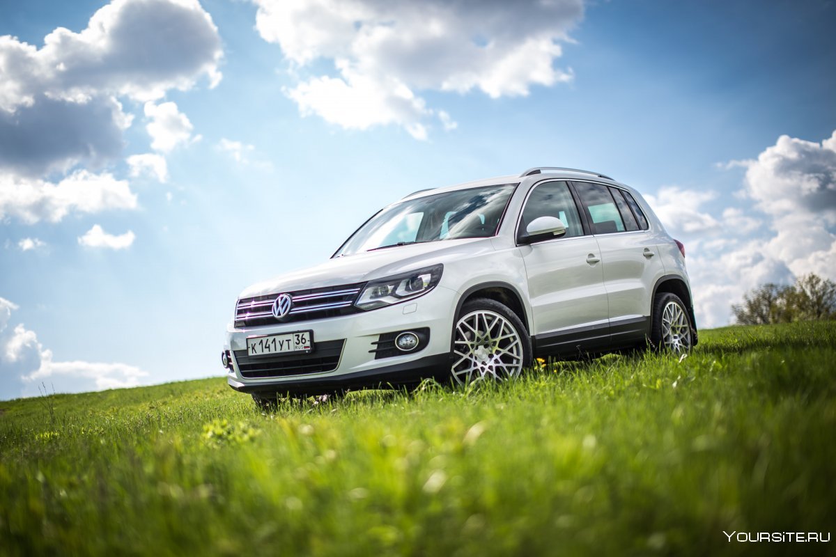 Фольксваген Тигуан 1