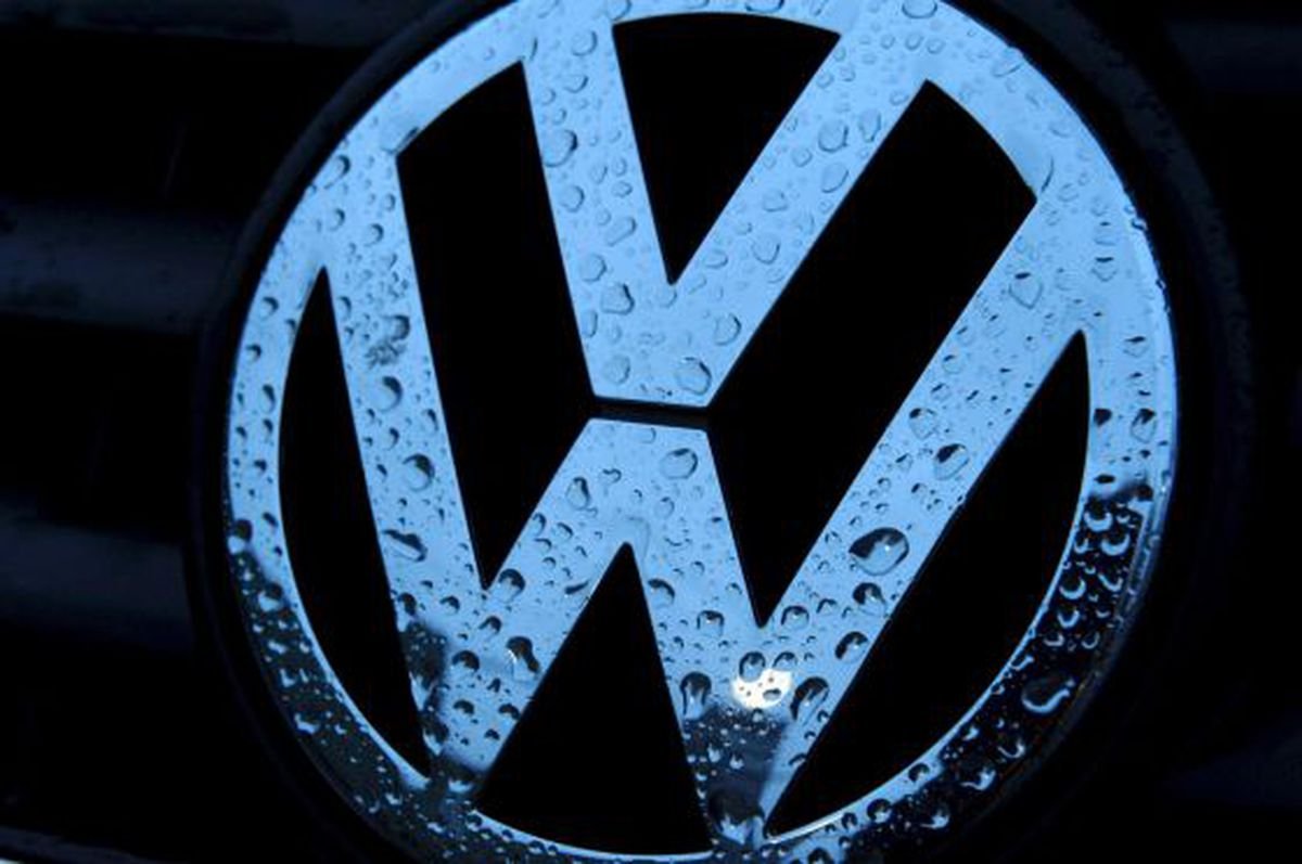 Логотип WV Golf