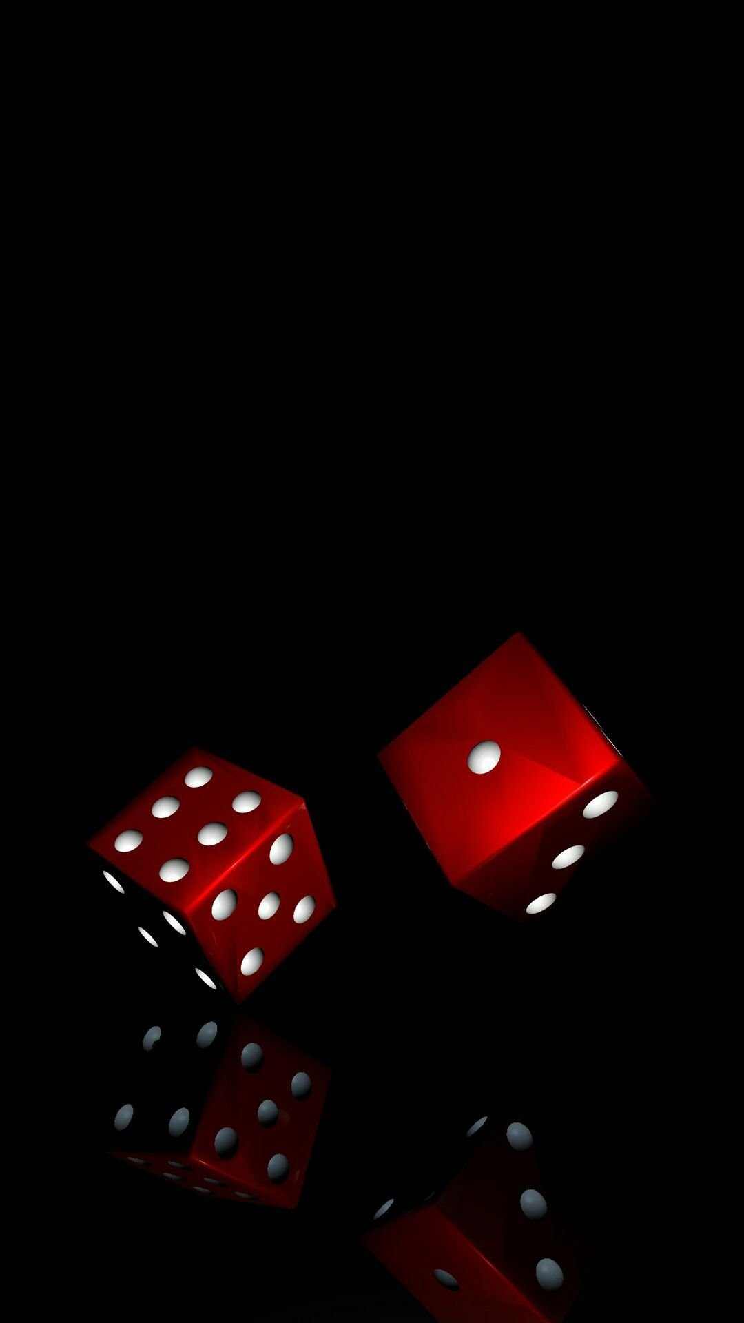 Игральные кубики на черном фоне