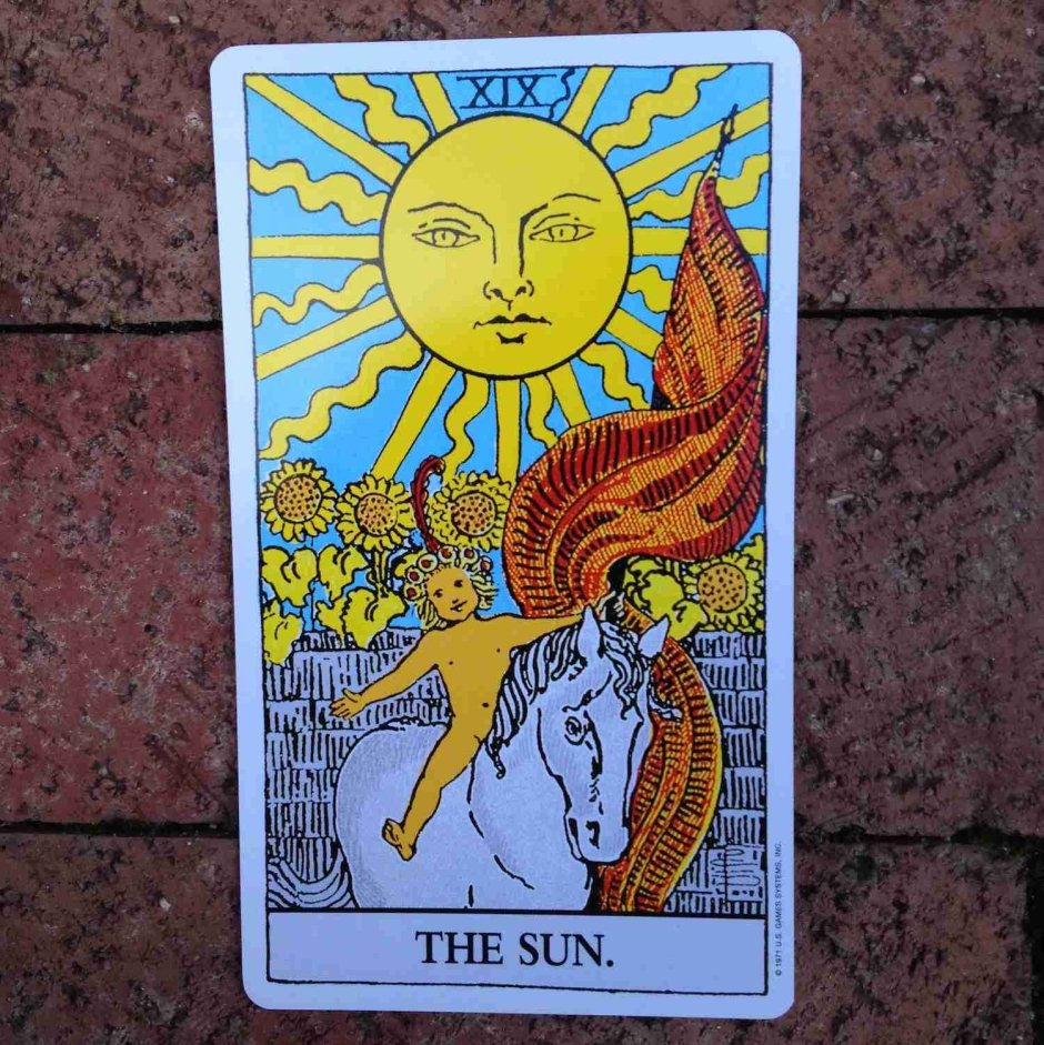 Райдер Уэйт Таро 19