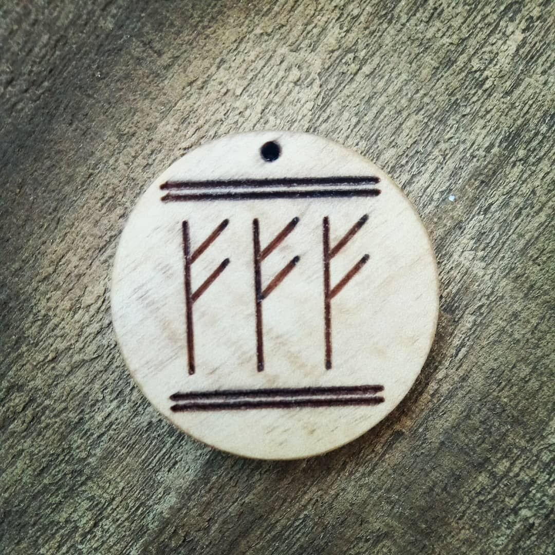 Руны тройной Феху