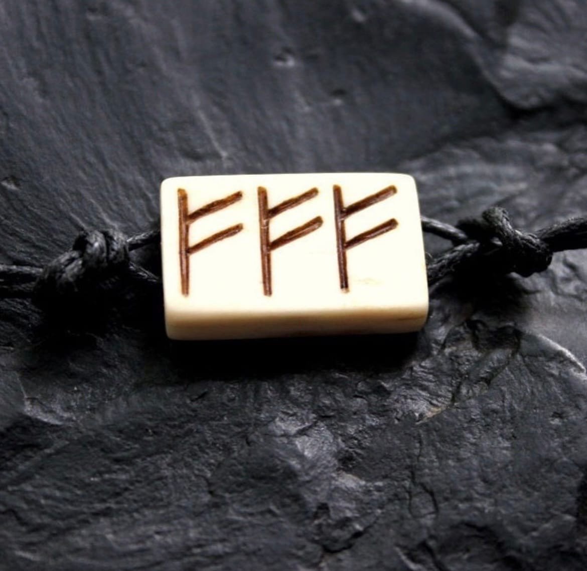 Шарм руна Феху