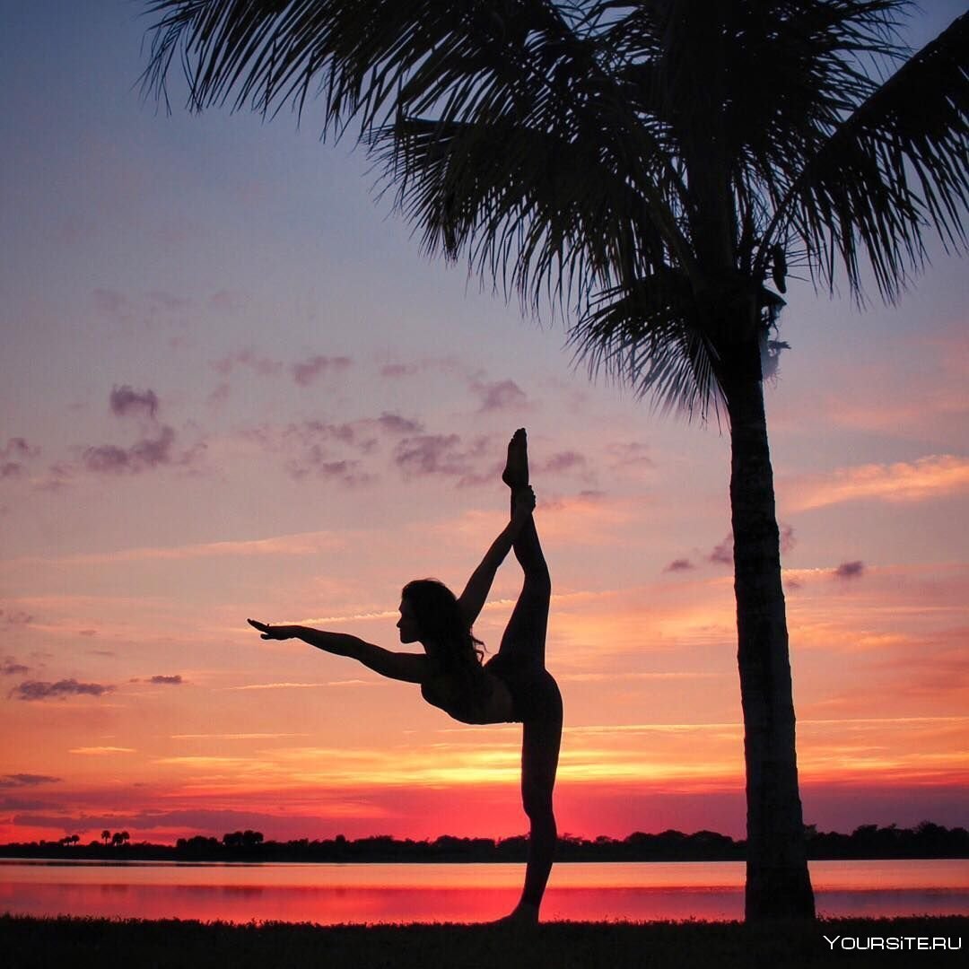 Художественная гимнастика с обручем акварель