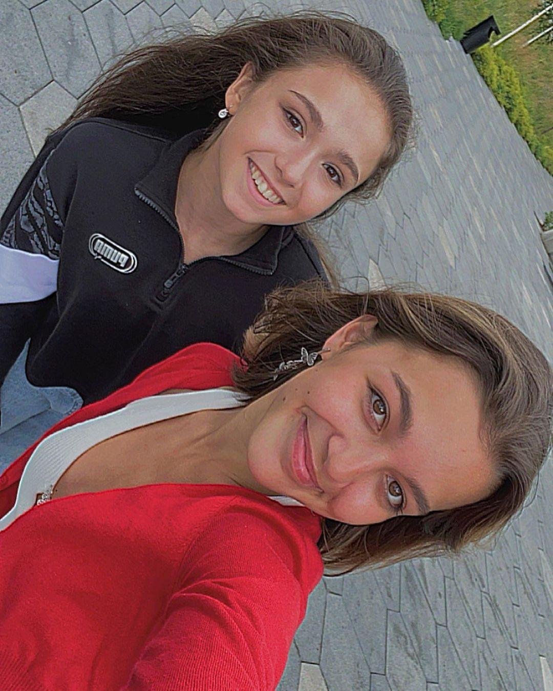 Группа Камила Валиева