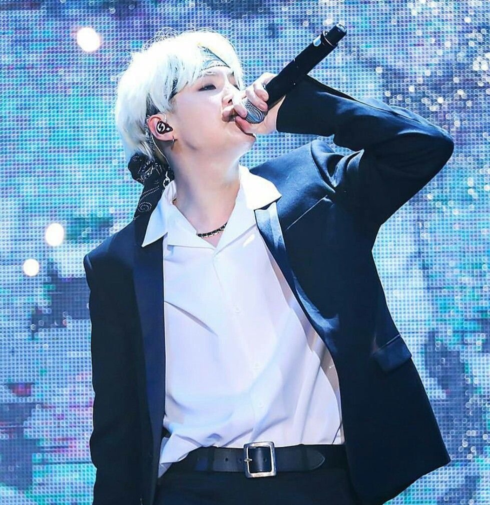 Обои на ноутбук BTS Эстетика