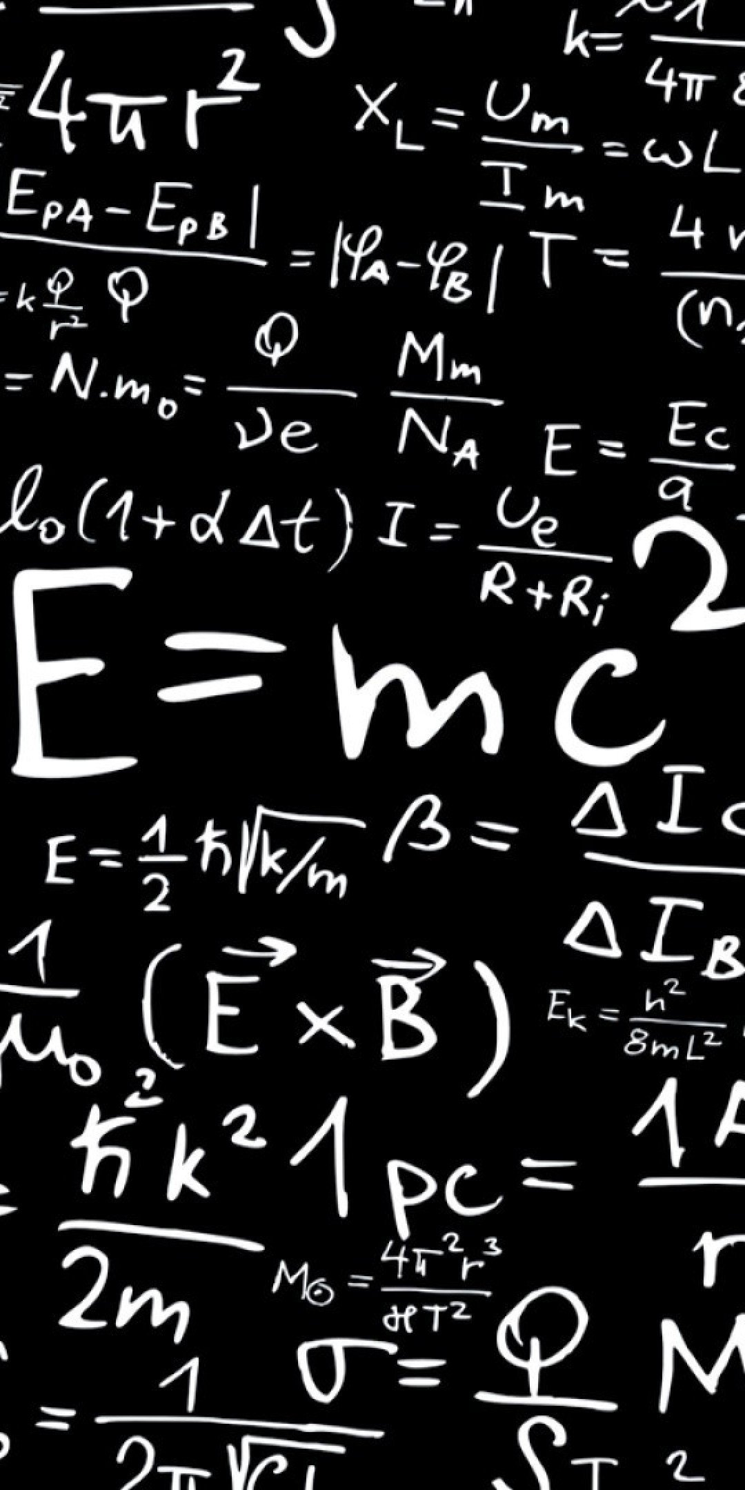 Математические формулы на черном фоне