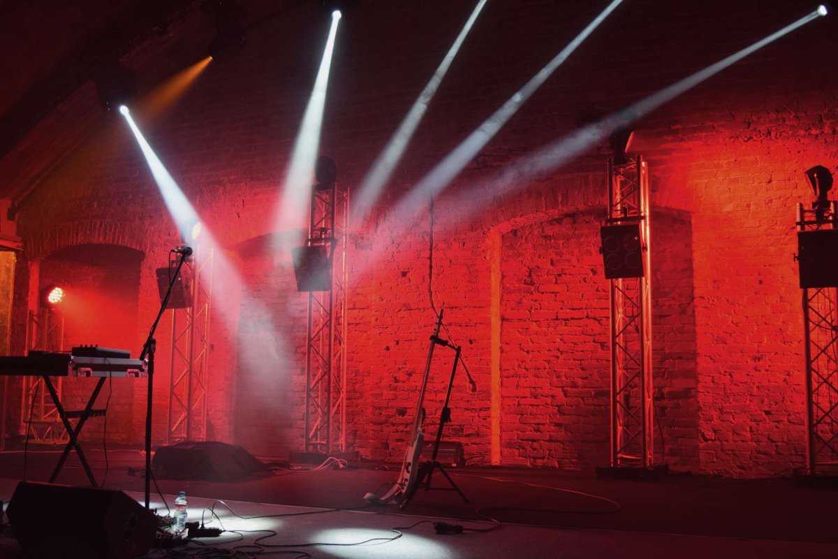 Сцена концерт