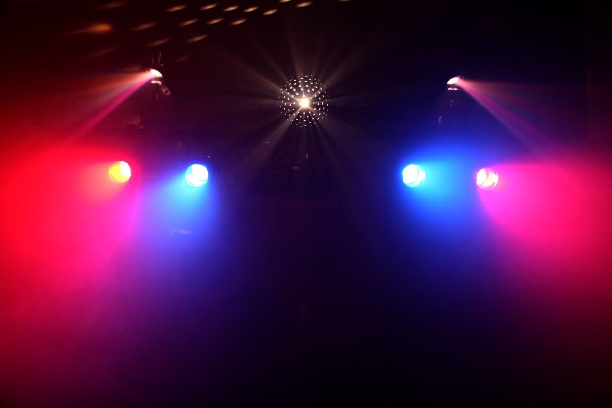 Прожектор для сцены