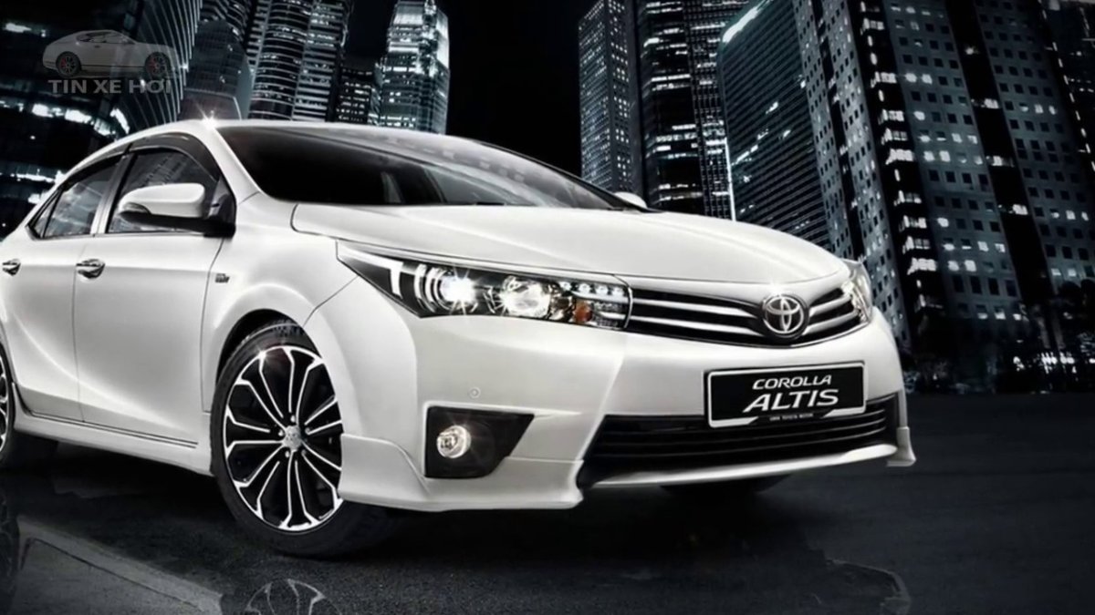 Toyota Altis 2013