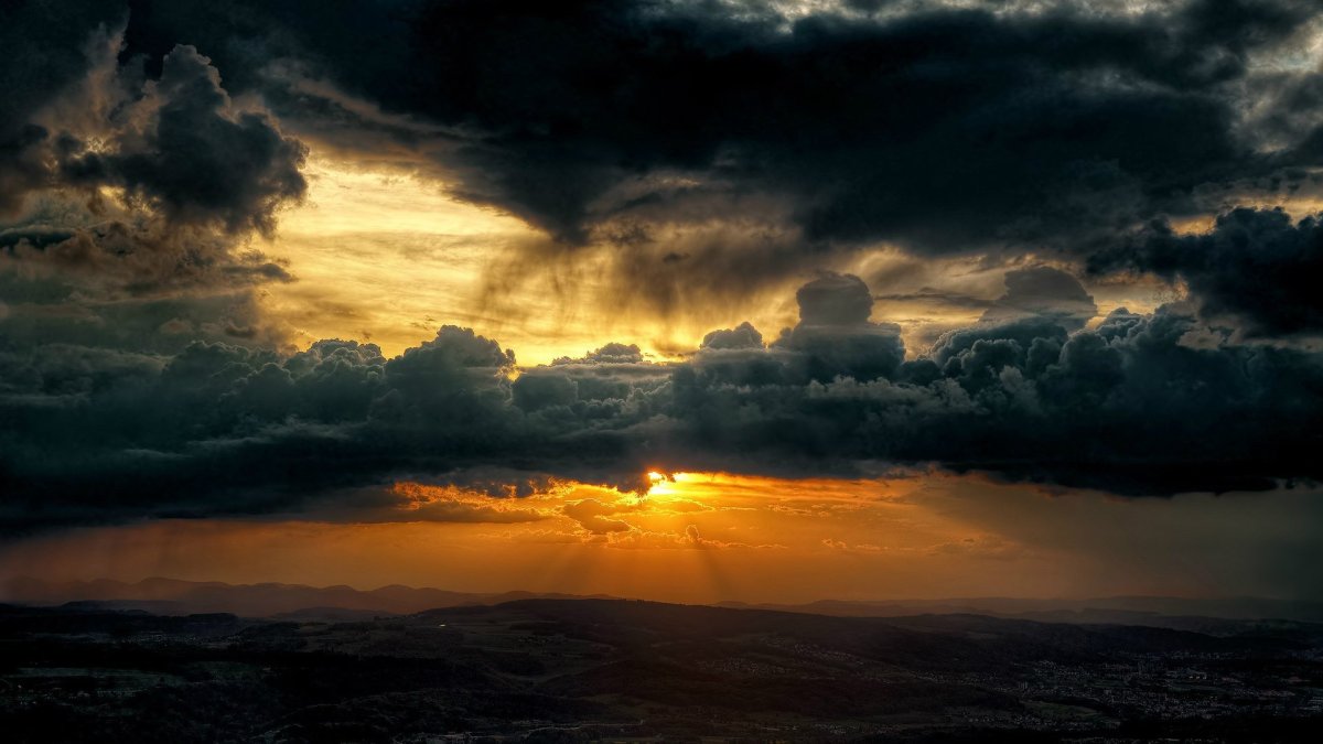 Хмурое небо