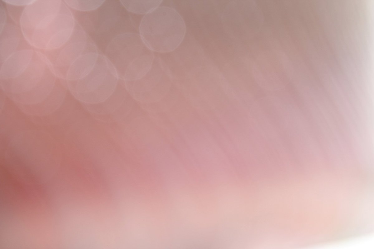 Нейтральный фон