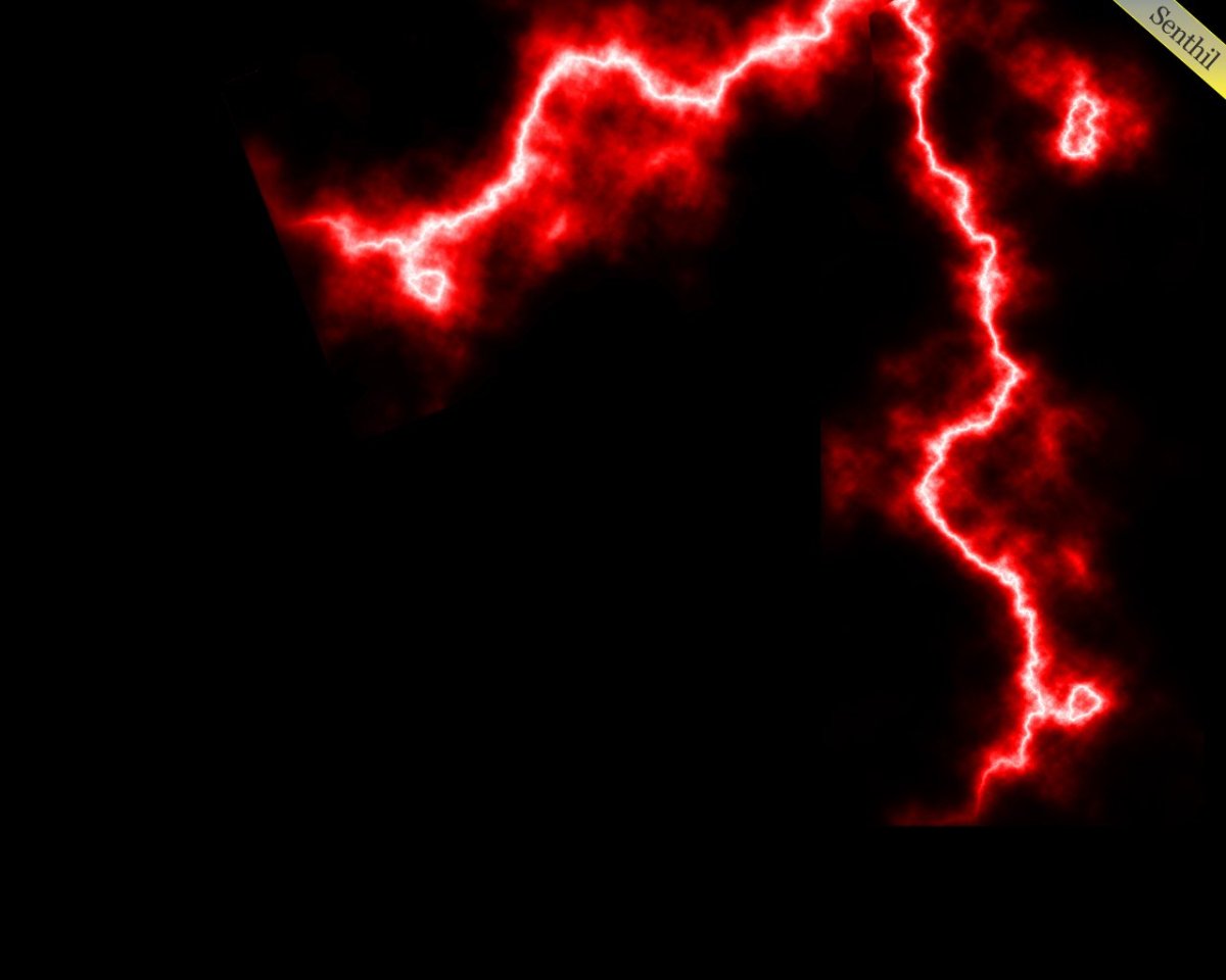 Красные молнии в небе