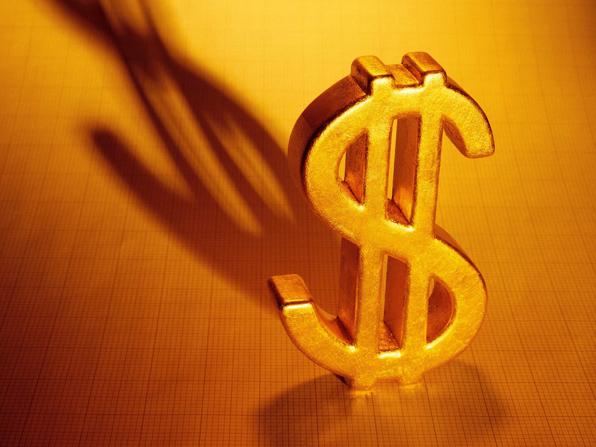 Притягивает деньги