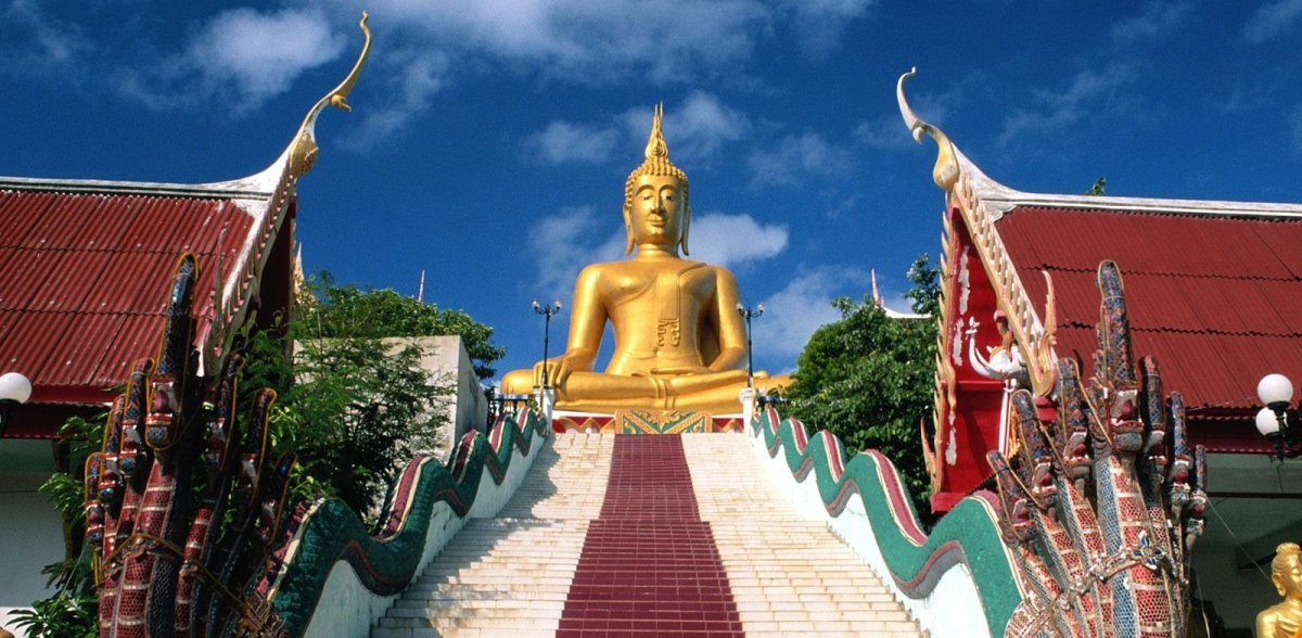 Патонг Пхукет вид с моря на пляж и отели