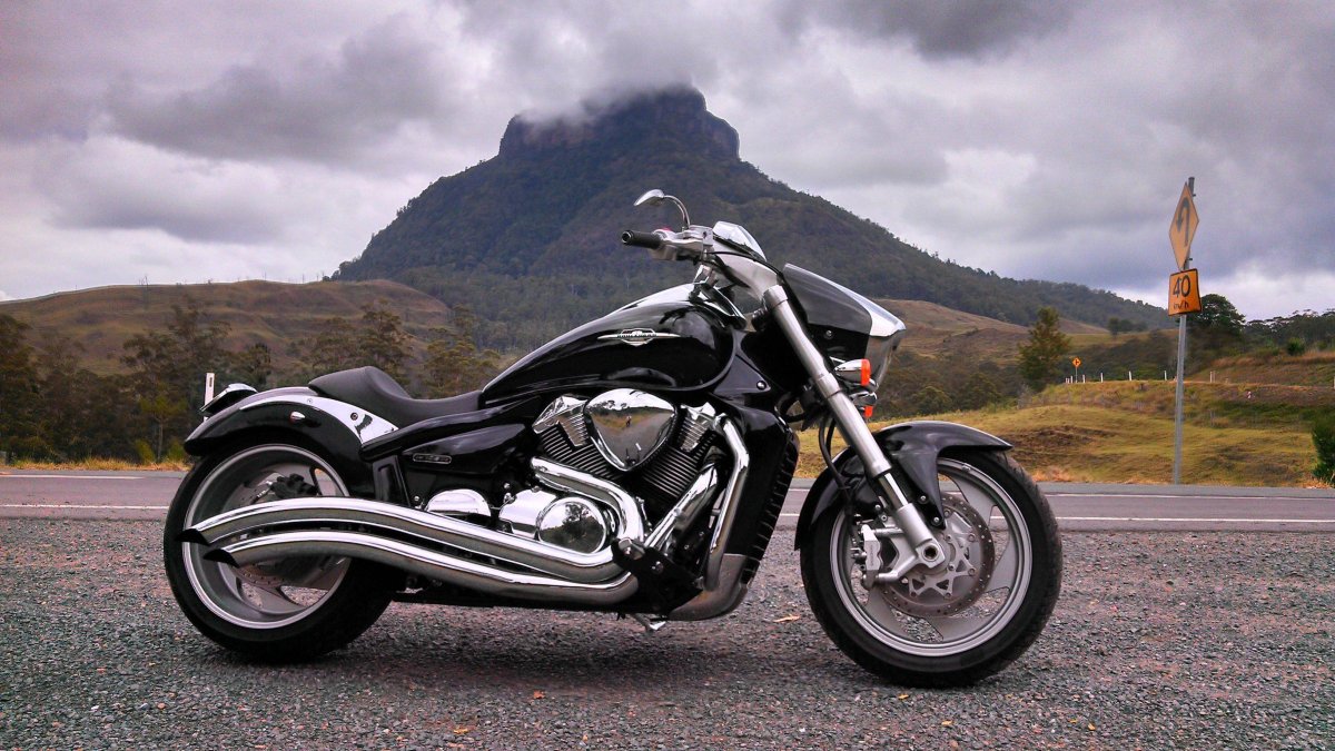 Suzuki Boulevard m109r