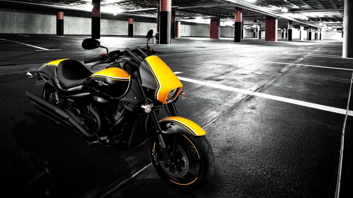 Suzuki Boulevard m109