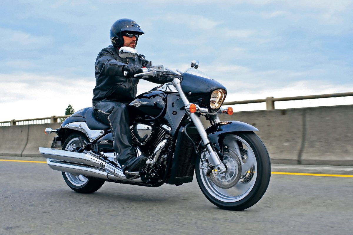 Suzuki Boulevard m109
