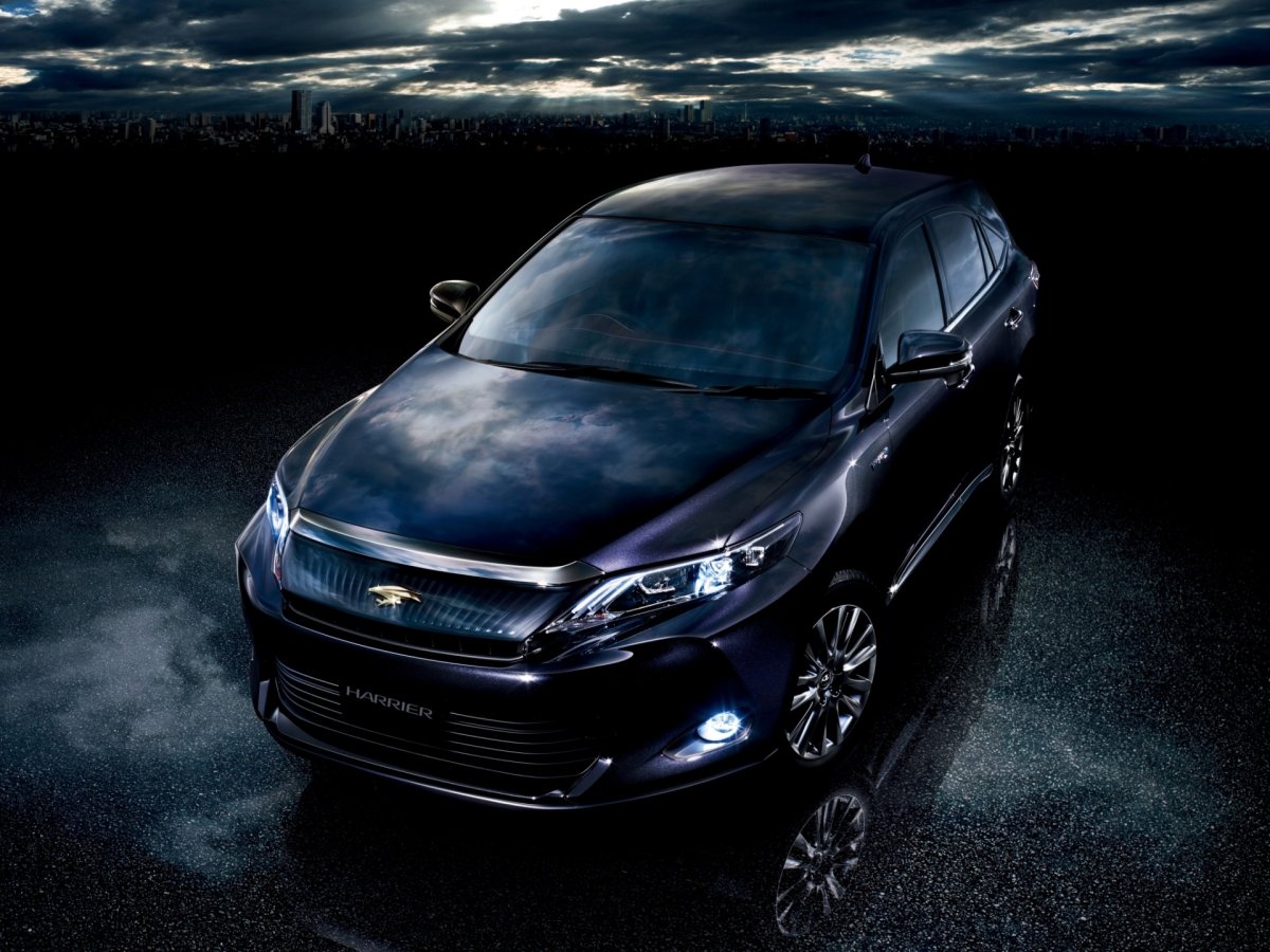 Toyota Harrier 2015