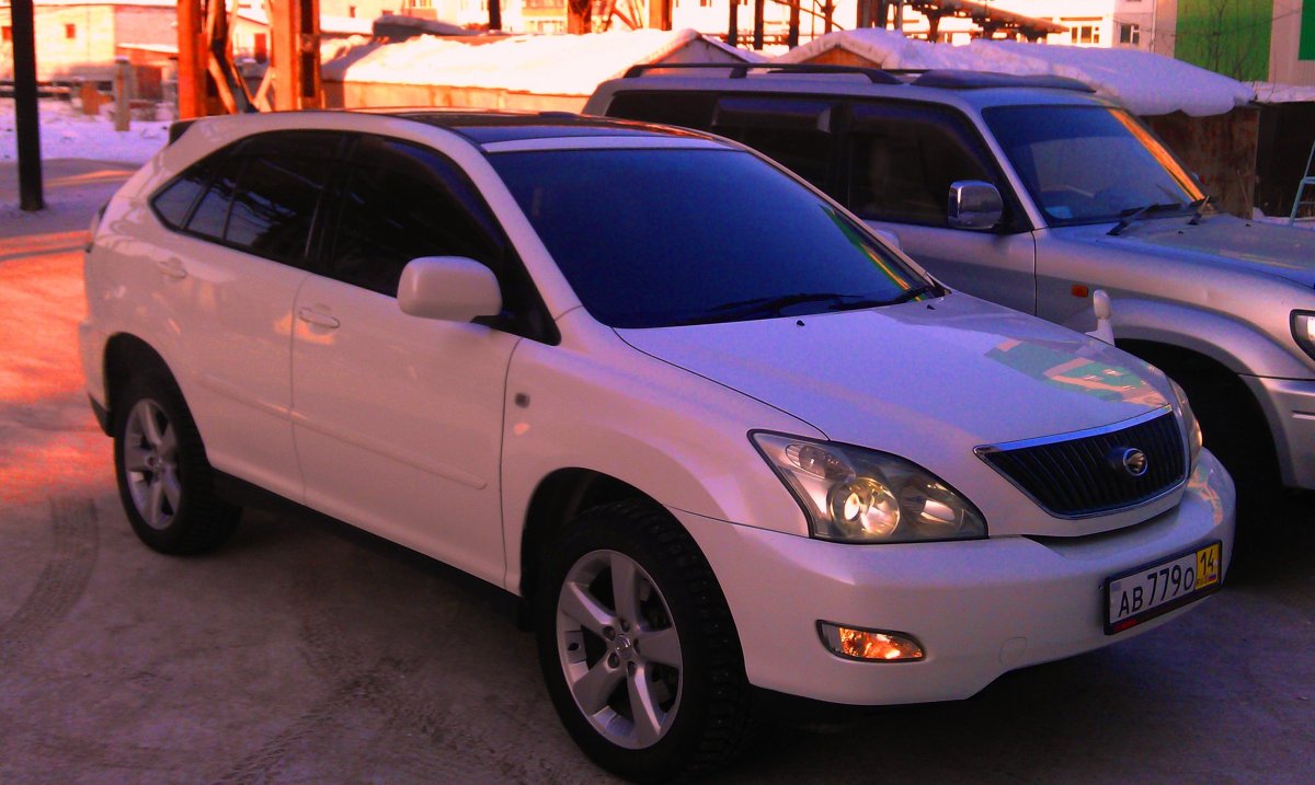 Тойота Харриер four