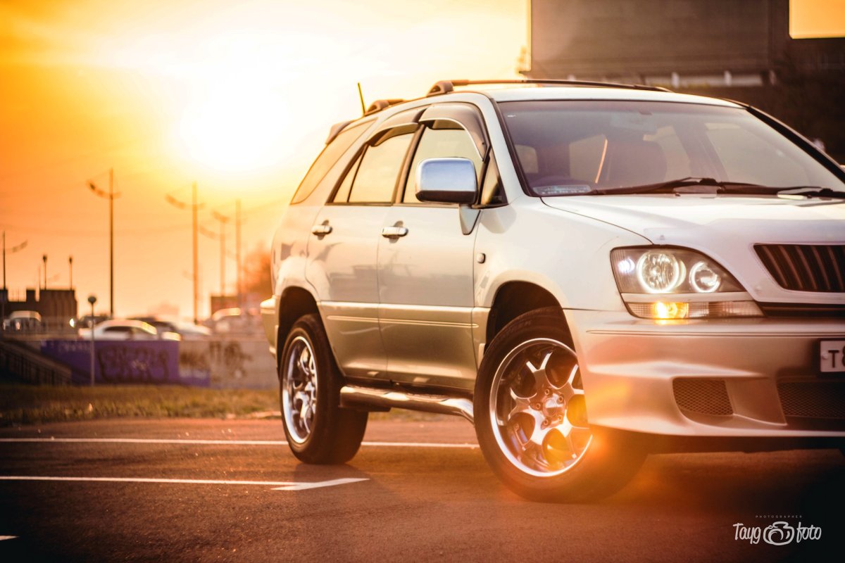 Toyota Harrier Rus 66 96