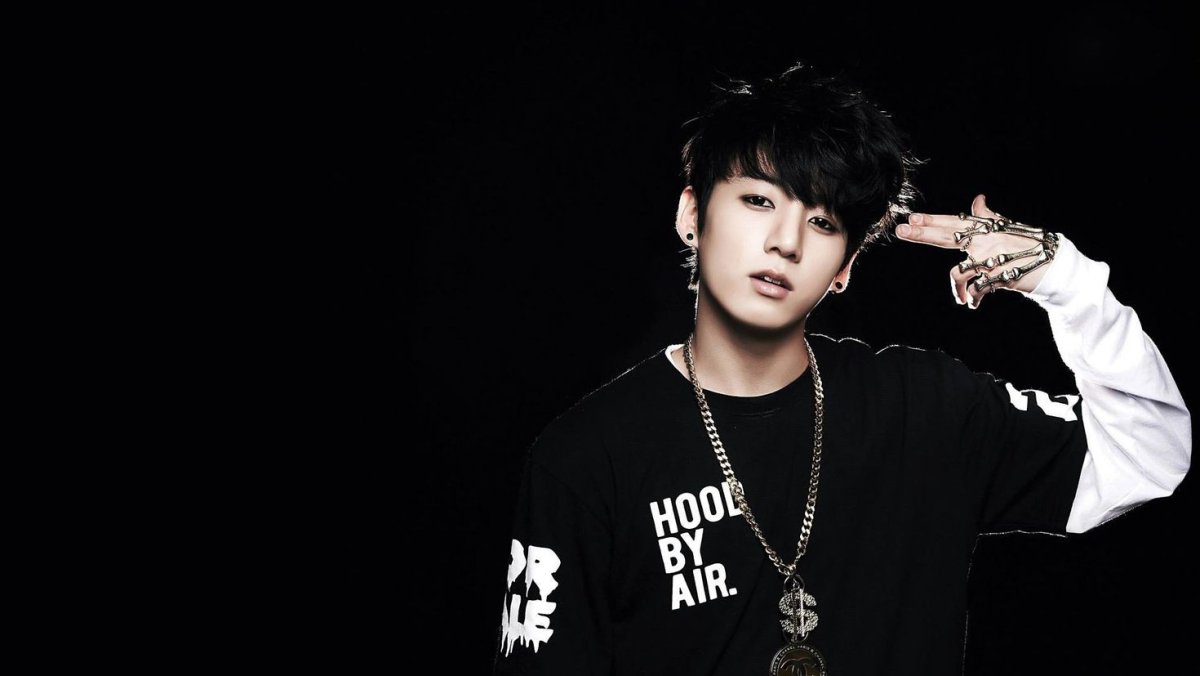 Шуга БТС Динамит