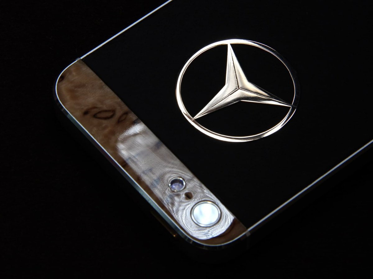 Логотип Мерседес