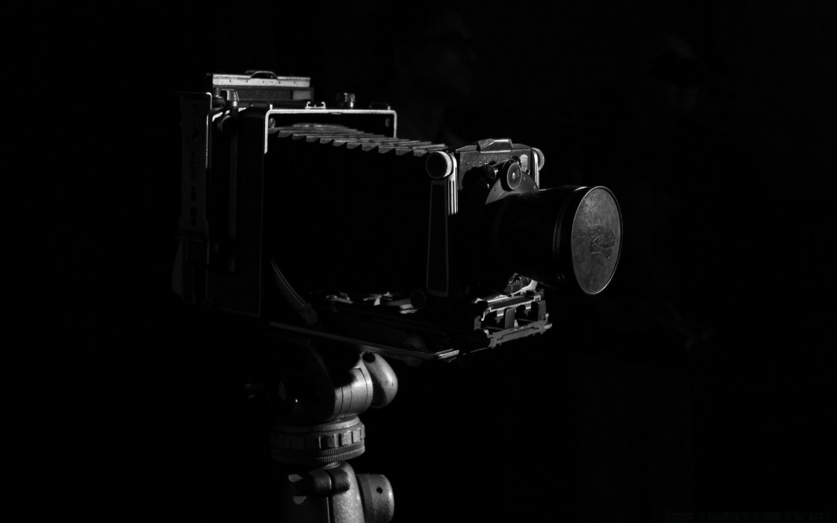 Старый фотоаппарат