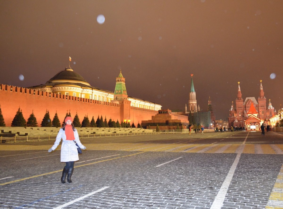 Василий Блаженный Спасская башня вертикальный Кадр