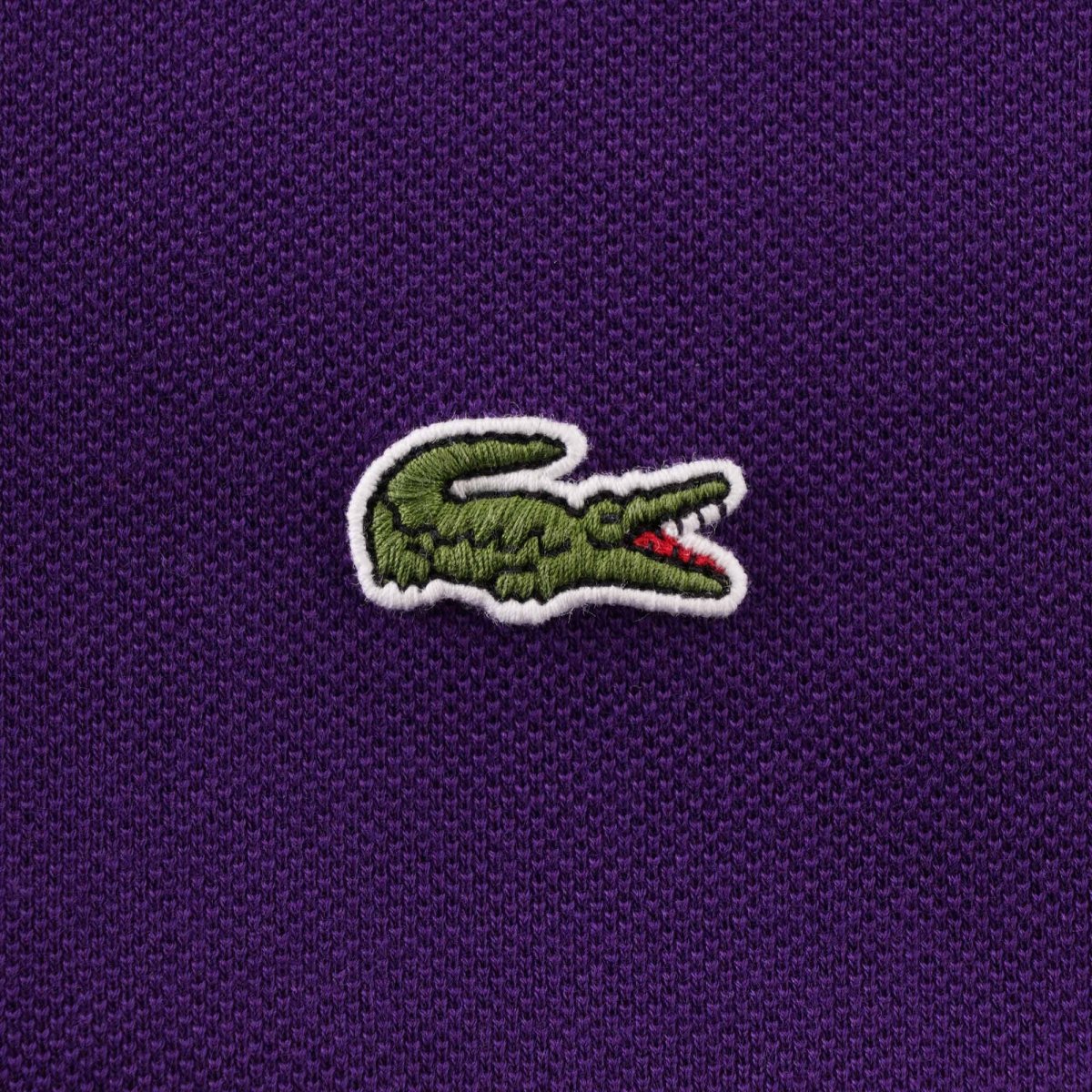 Lacoste обложка