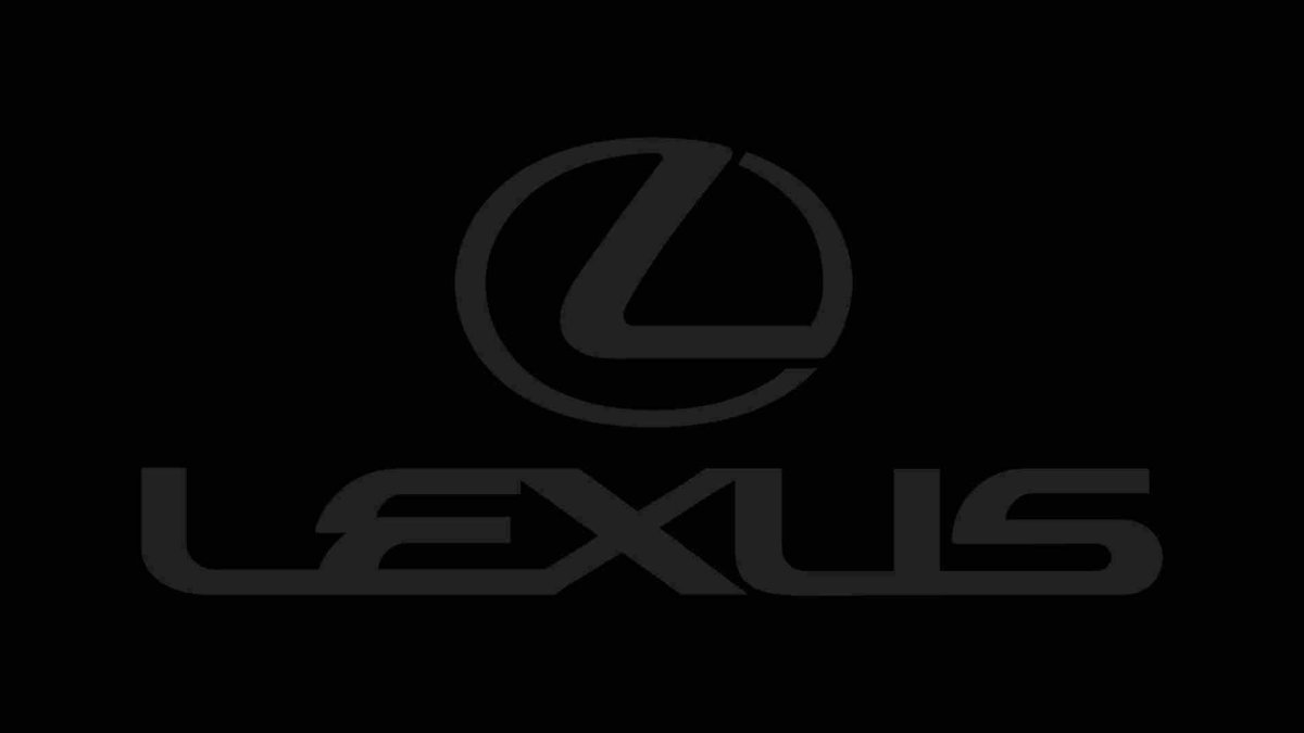 Лексус на черном фоне