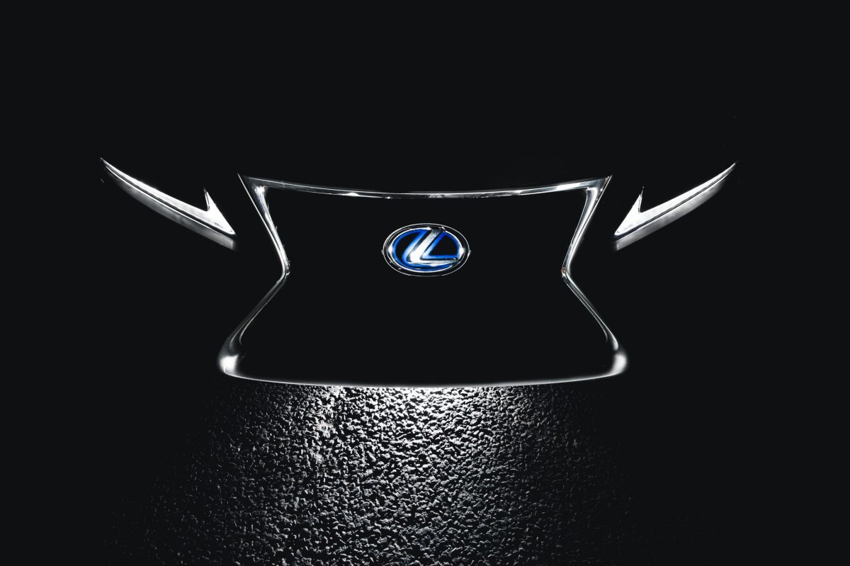 Лексус лого