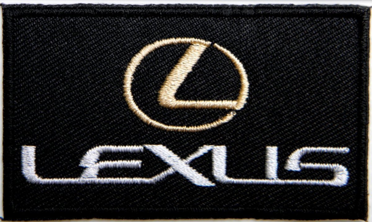 Вышивка значок Лексус