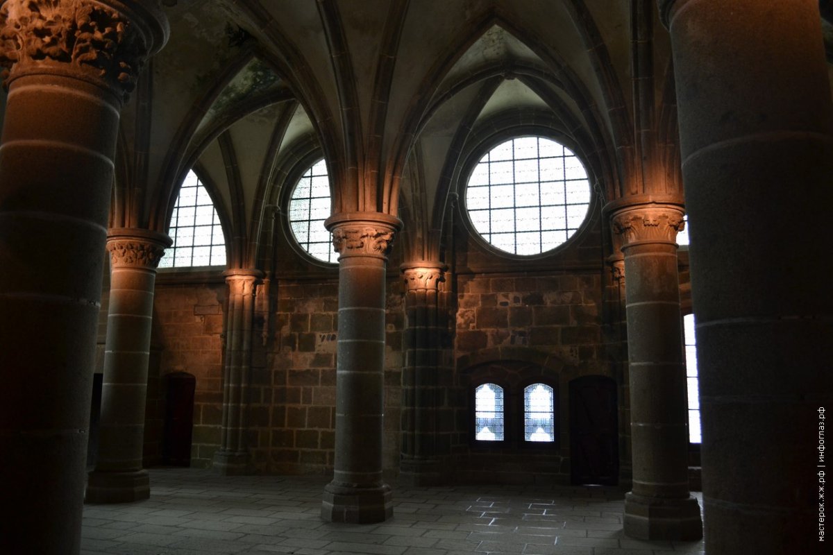 Мон сен Мишель Рыцарский зал