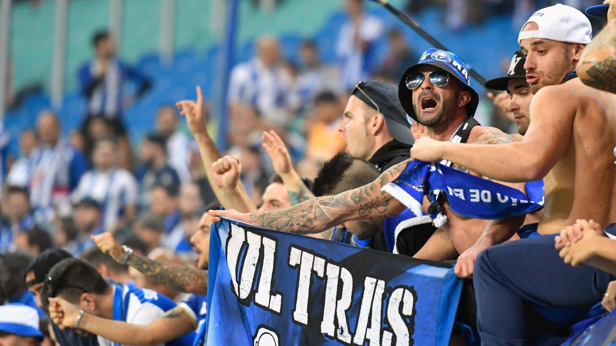 Футбольные фанаты ультрас