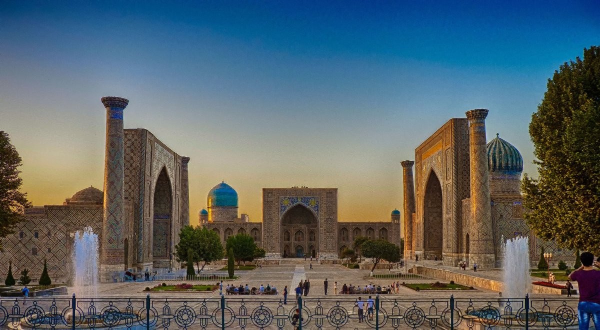 Площадь Регистан